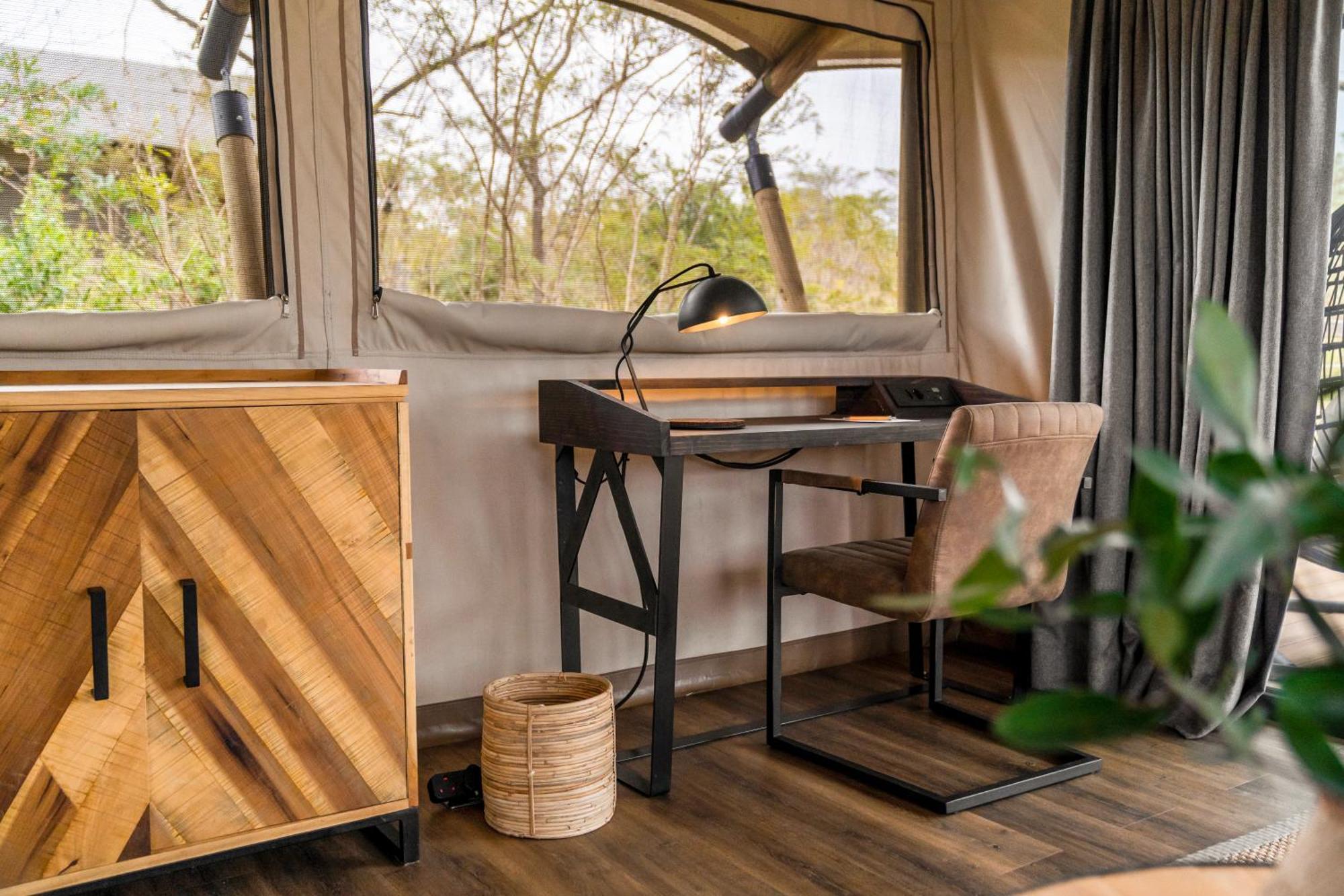 Mdluli Safari Lodge Hazyview Buitenkant foto