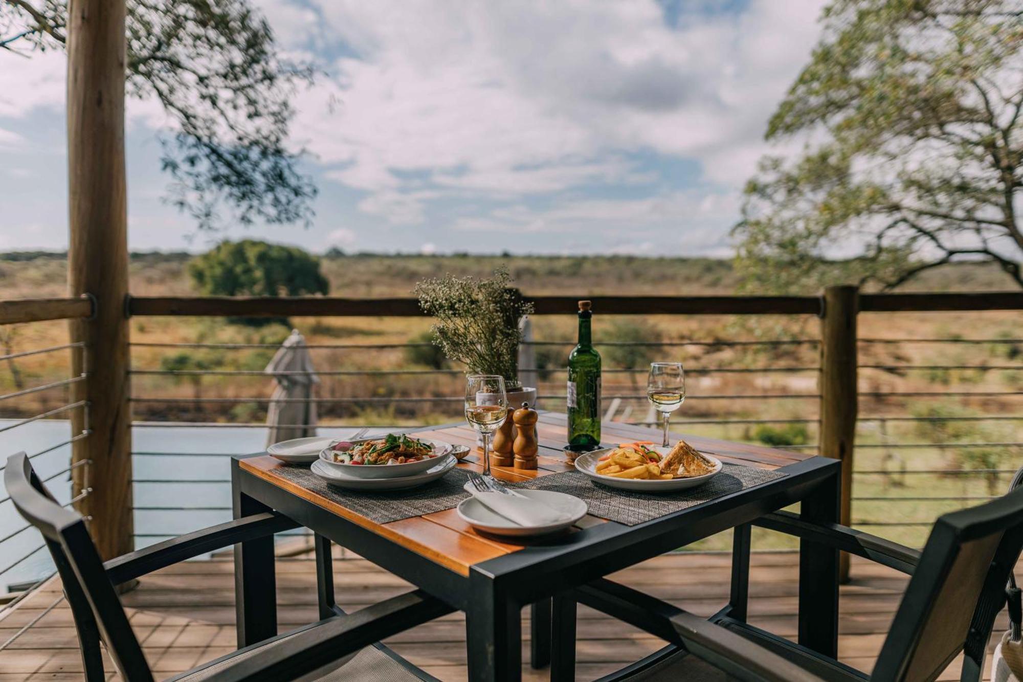 Mdluli Safari Lodge Hazyview Buitenkant foto